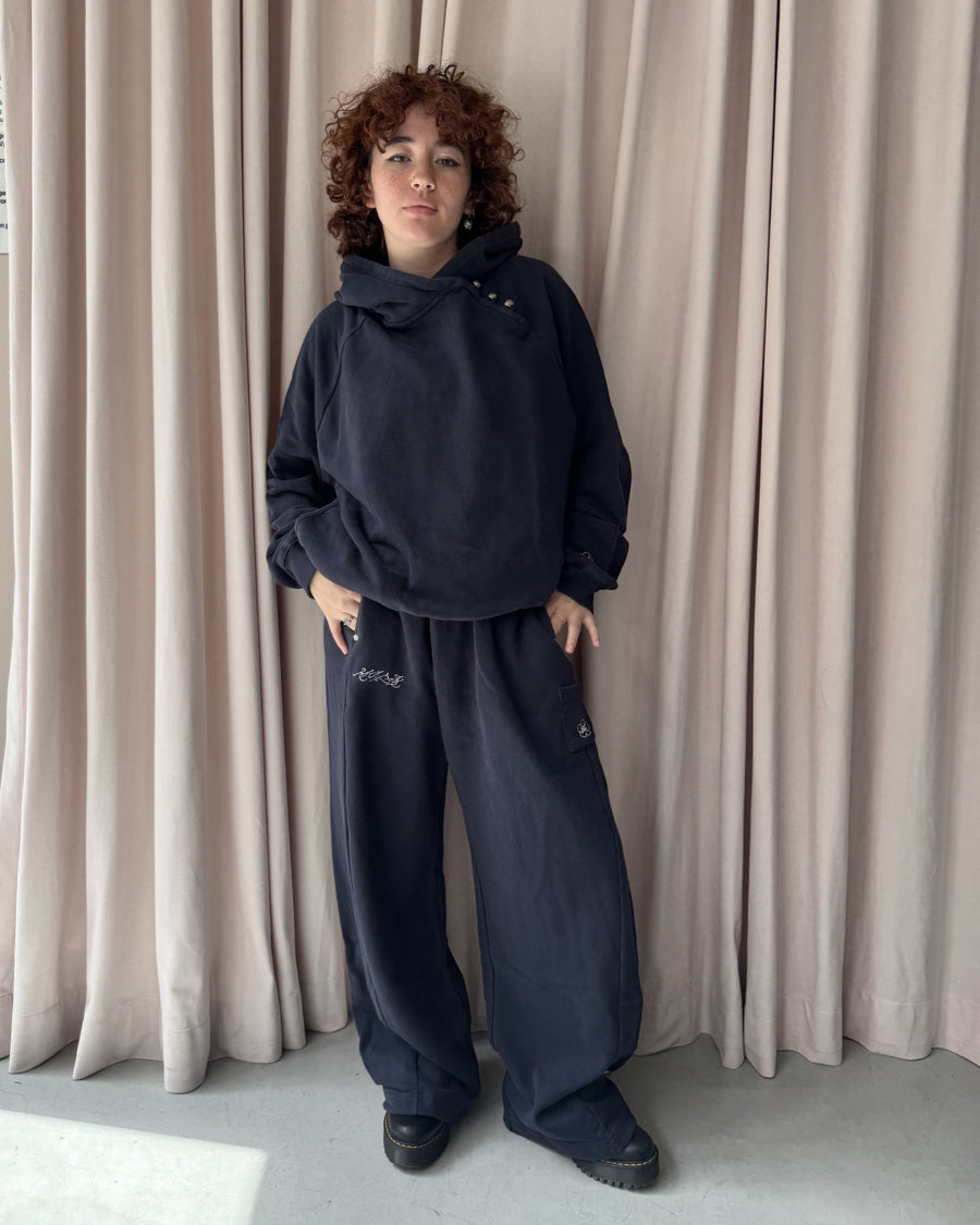 BLACK WASH WRAP SWEAT BAJI — size XS