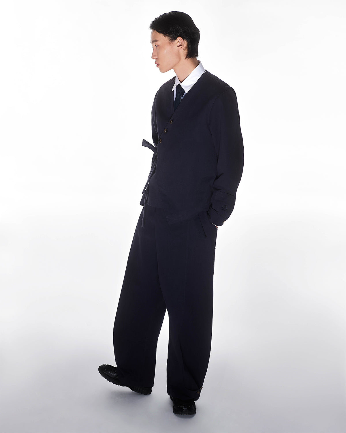 NAVY HANBOK BALLOON PANTS L | Sundae School NAVY HANBOK BALLOON PANTS L | Sundae School