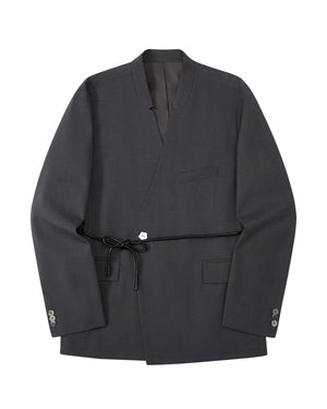 COLLARLESS TIE BLAZER