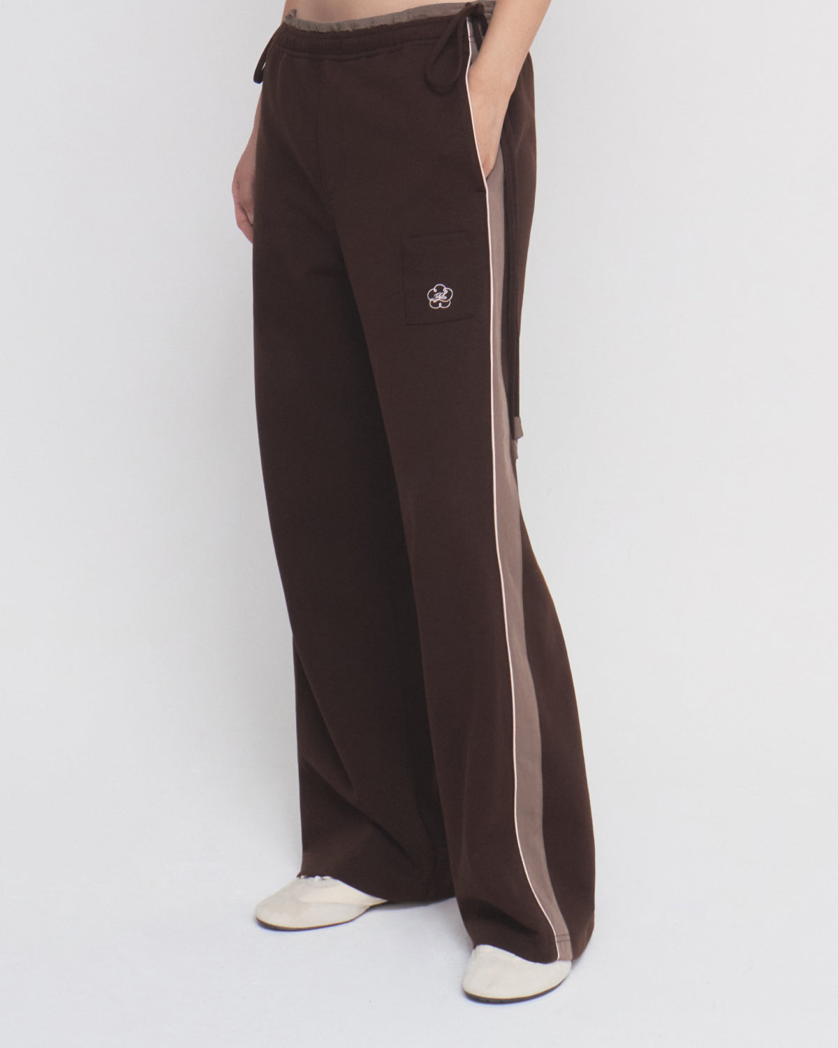 BROWN PALISADE PARK TRACK PANTS – Sundae School