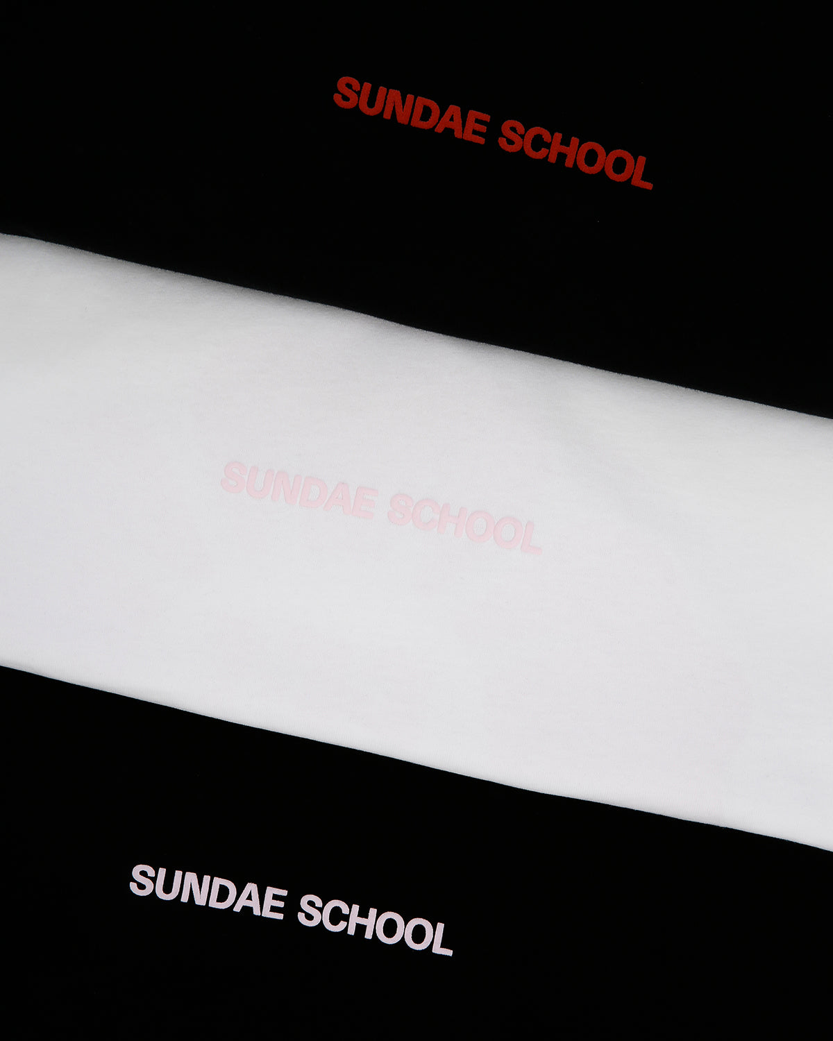 BLACK PINK LOGO TSHIRT Sundae School
