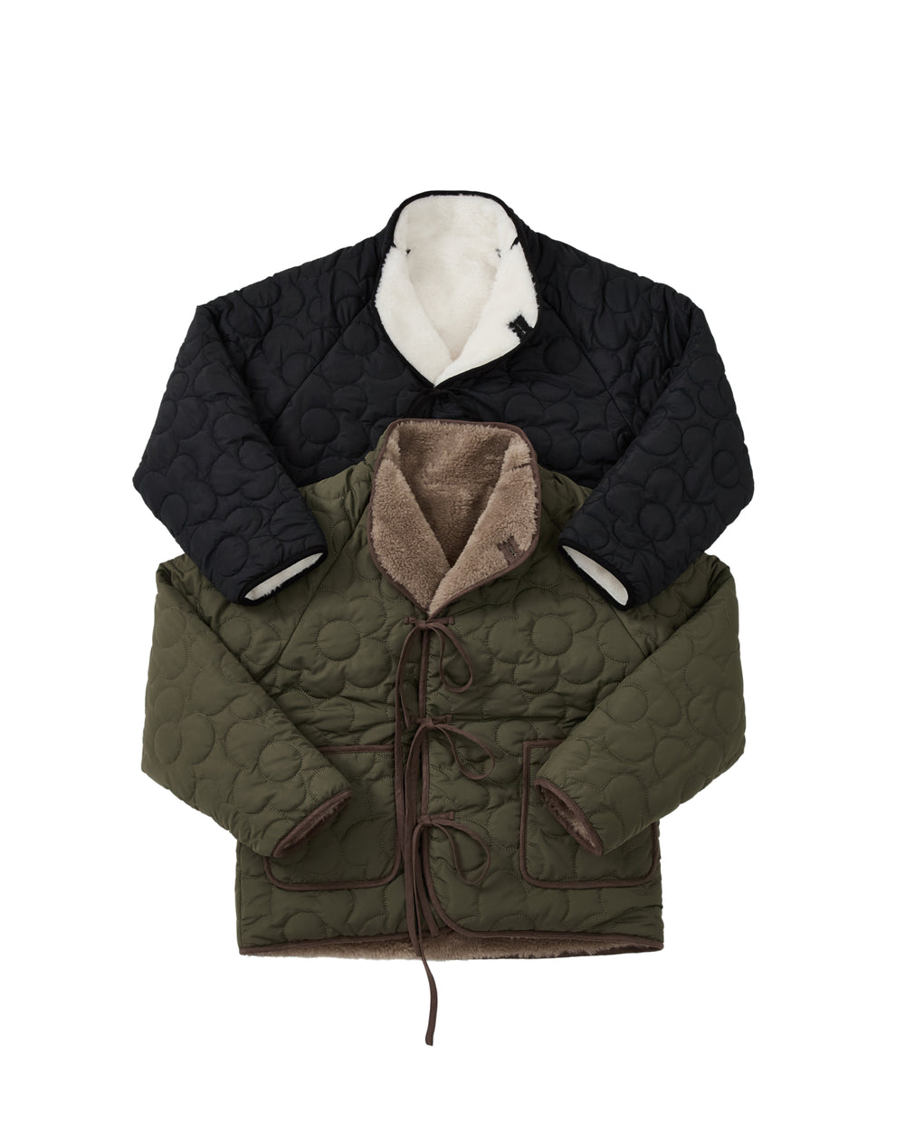 BLACK IVORY REVERSIBLE FLOWER QUILTED JEOGORI FLEECE